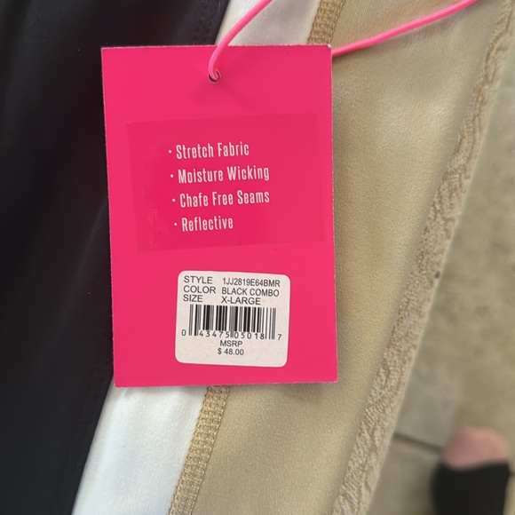 Juicy couture sport worked out or comfortable pants - Picture 2 of 5